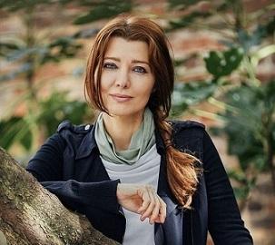 Elif Shafak