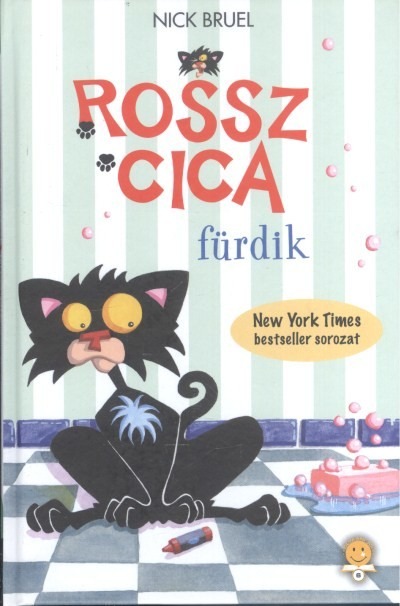 Rossz Cica fürdik